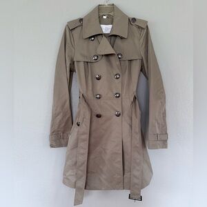 JESSICA SIMPSON Beige Trench RainCoat Jacket Woman’s Size M Lightweight Elegant